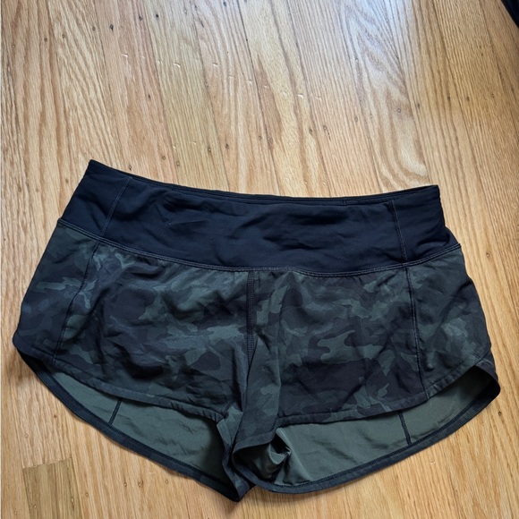 lululemon athletica Pants - lululemon athletica camouflage Women's Athletic Shorts